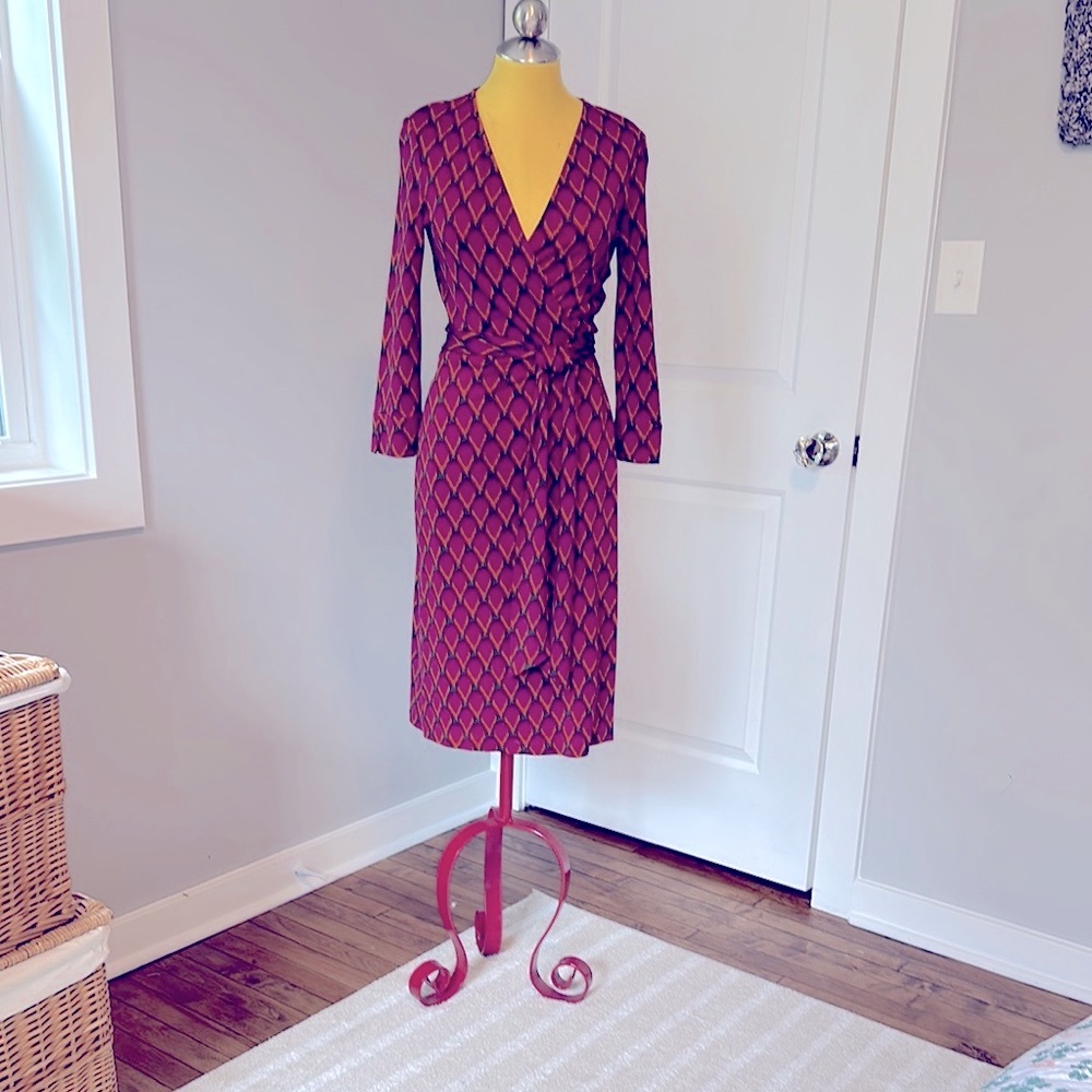 Diane von Furstenberg Vintage Magenta/Orange/Green Silk Wrap Dress, Size 8